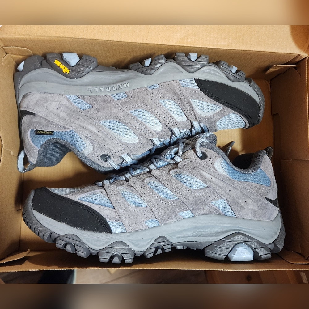 Merrell Women's Moab 3 WP Gray and Blue Hiking Shoes
